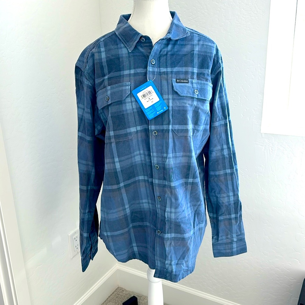 Columbia Men’s button down BNWT